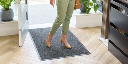 Wielofunkcyjna mata wejściowa tekstylna w kolorze Black Lava| Super-Mat | KLEEN-TEX