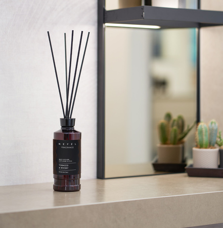 Dyfuzor zapachowy z patyczkami NEFEL FRAGRANCE TOBACCO & WHISKY REED 480 ml Interchem Italia